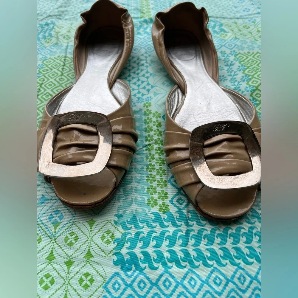Roger Vivier Beige Flats with Silver Buckle